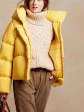 NWT Banana Republic Yellow Down Puffer Jacket - Size S